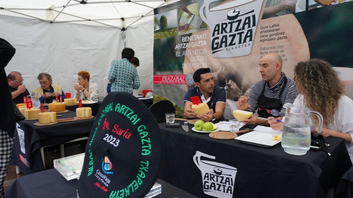 En imágenes: Gazta Fest, 20 quesos compiten por ser el mejor Idiazabal en Bilbao