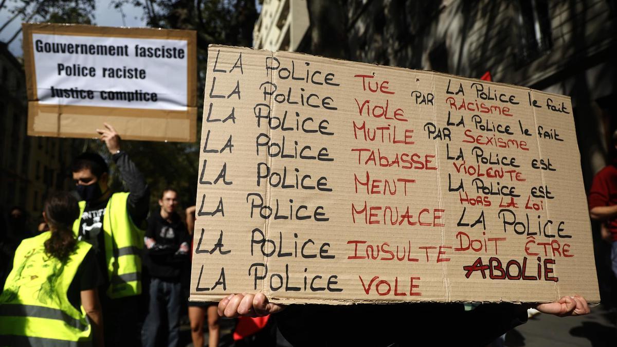 Protesta contra la violencia policial en Lyon, Francia.