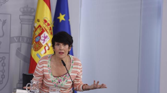 Elma Saiz, ministra de Inclusión, Seguridad Social y Migraciones, en la rueda de prensa posterior al Consejo de Ministros