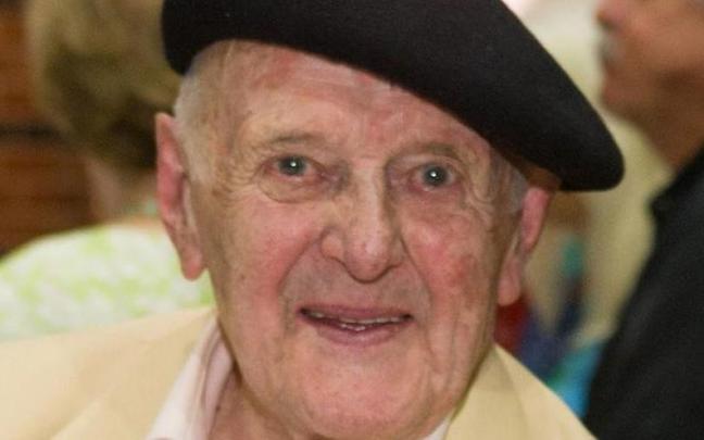 Olsen fue reconocido con numerosos galardones a lo largo de seis décadas de carrera.