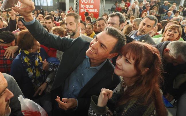 Pedro Sánchez, durante un acto electoral este domingo.
