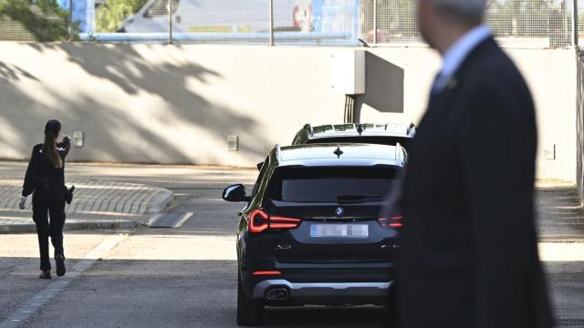 Jordi Pujol, que hasta ahora había seguido el juicio de forma telemática, viajó este domingo a Madrid en coche desde Barcelona, acompañado por una enfermera.