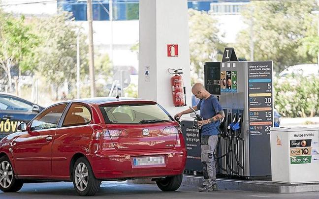 El aumento de los precios de los carburantes elevó la inflación en julio. El aumento de los precios de los carburantes elevó la inflación en julio.