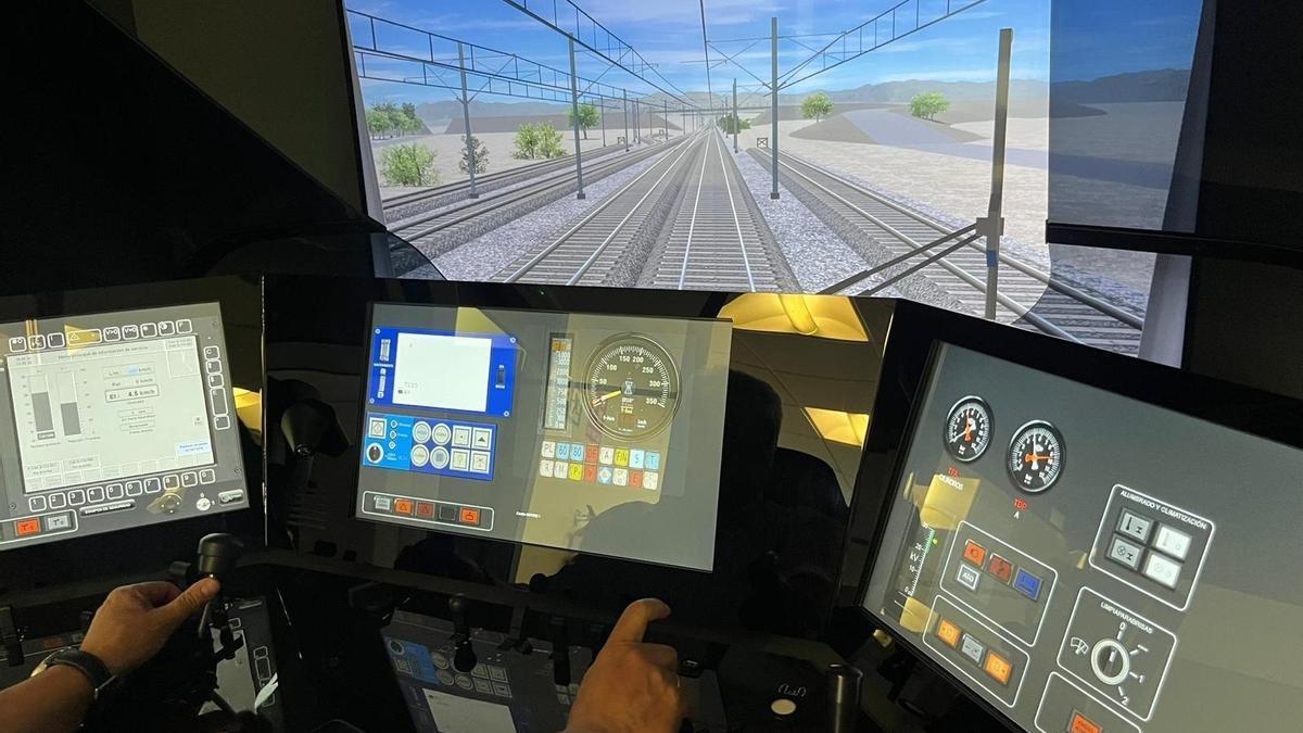 Un simulador de la escuela de maquinistas de Renfe en Sevilla.