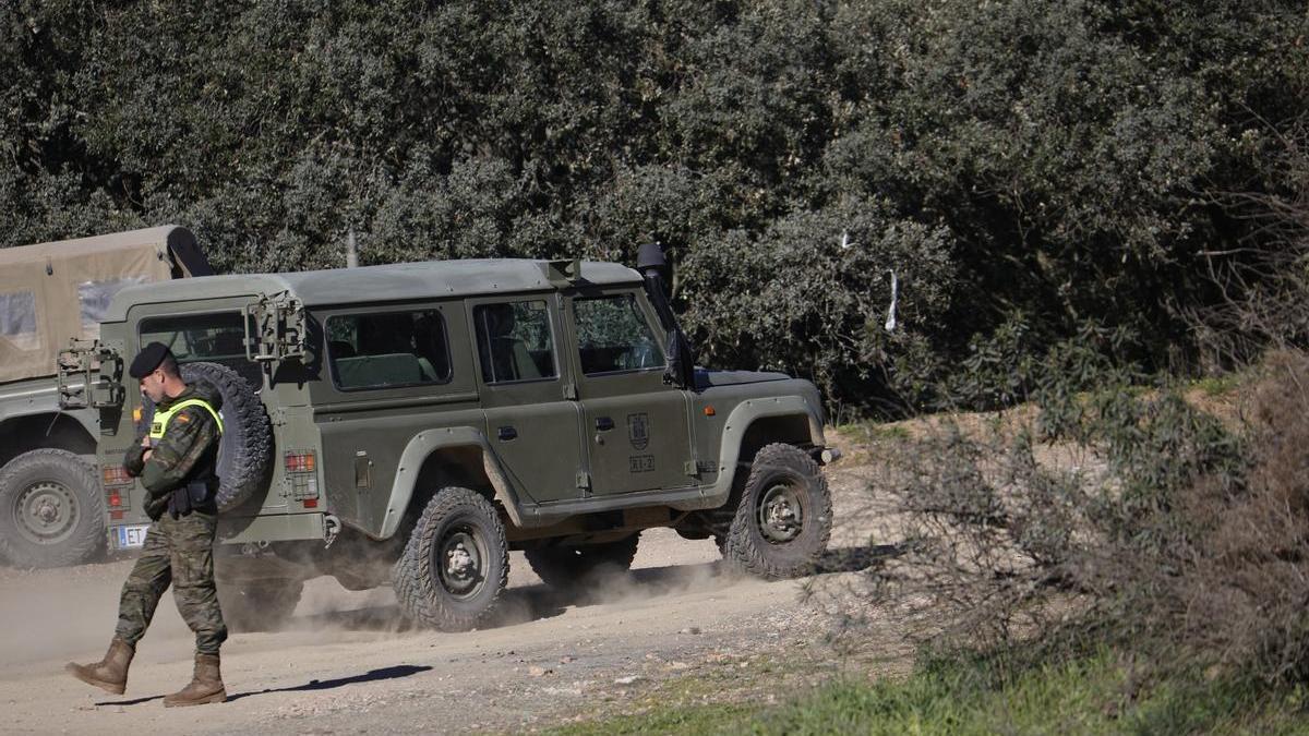 Dispositivo militar en la zona en la que tuvo lugar el accidente.