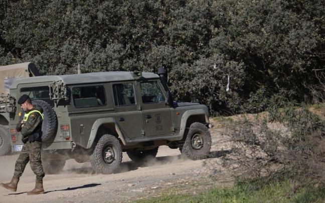 Dispositivo militar en la zona en la que tuvo lugar el accidente.