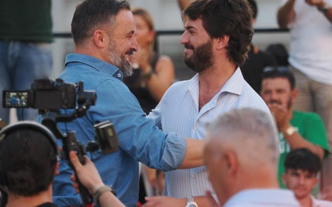 El líder de Vox, Santiago Abascal, y el exvicepresidente de la Junta de Castilla y León, Juan García-Gallardo.