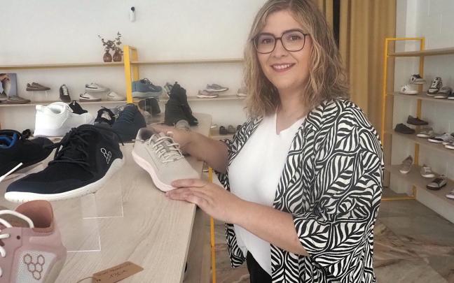 Oihana Odriozola, en el interior de su tienda.