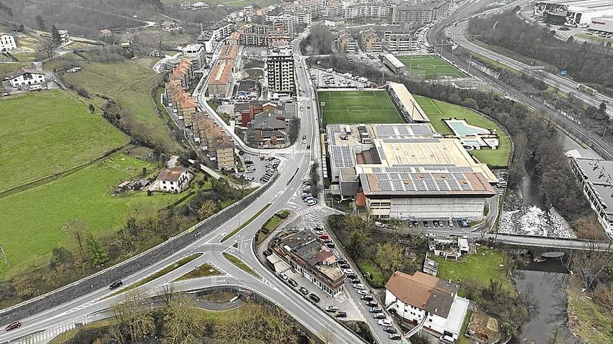 La zona de Antzizar, donde se hará la rotonda, vista desde lo alto. | FOTO: AYUNTAMIENTO DE BEASAIN