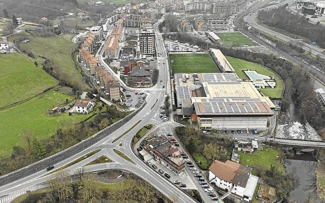 La zona de Antzizar, donde se hará la rotonda, vista desde lo alto. | FOTO: AYUNTAMIENTO DE BEASAIN