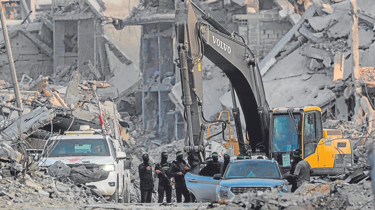 Hamás insiste en la falta de maquinaria para encontrar a los cinco rehenes en Gaza