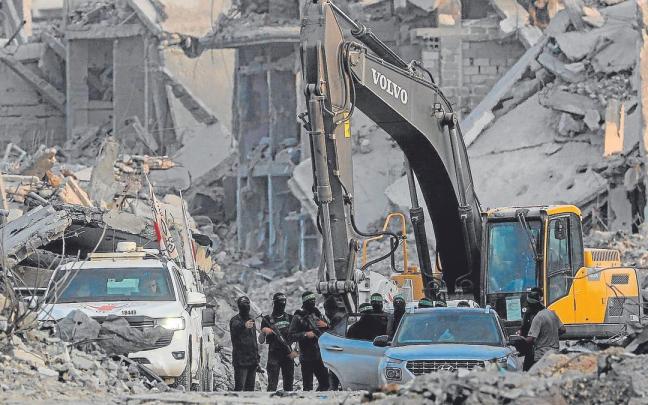 Hamás insiste en la falta de maquinaria para encontrar a los cinco rehenes en Gaza