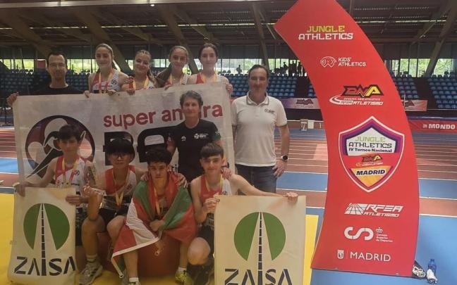 El equipo infantil del Super Amara BAT el pasado fin de semana en Madrid.