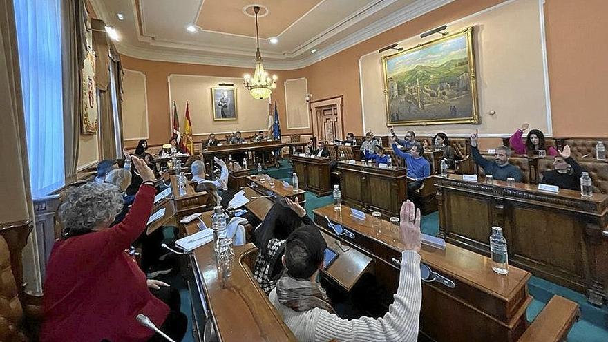 La Corporación municipal aprobó por unanimidad algunos puntos del Orden del Día. | FOTO: N.G.