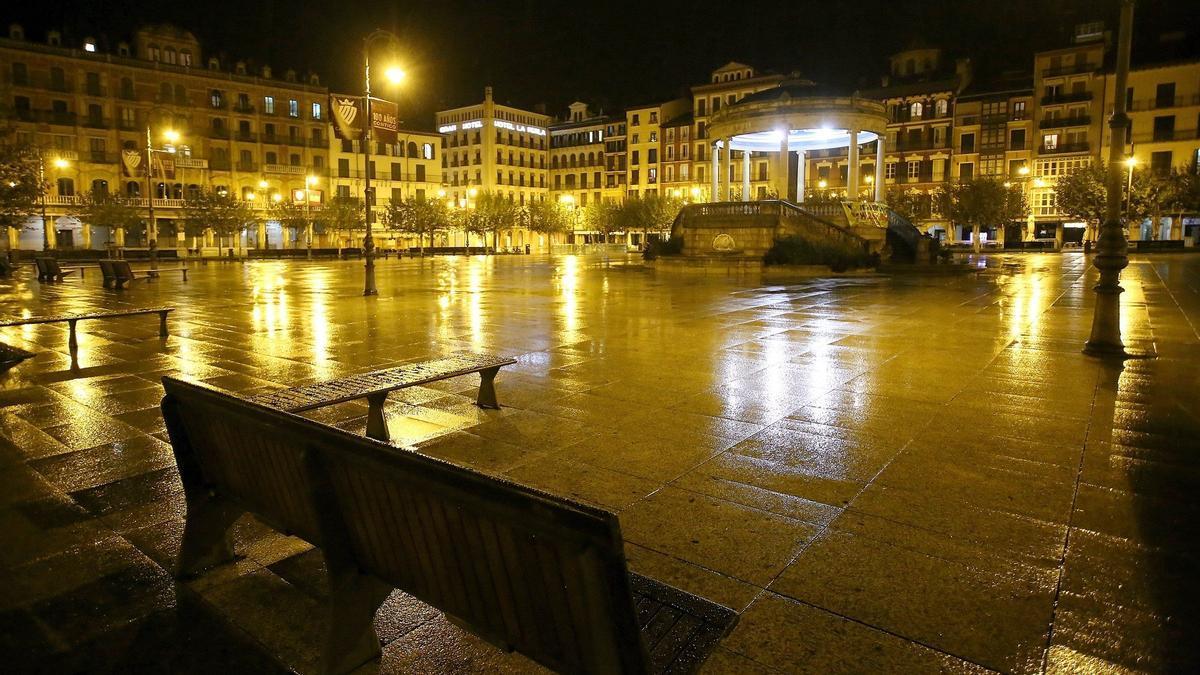 Imagen de la Plaza del Castillo de Pamplona.