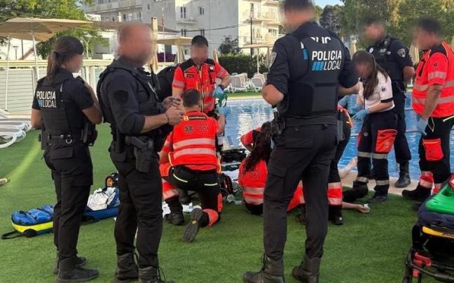 Salvan la vida a un turista de 26 años que se ahogó en la piscina de un hotel en Playa de Palma.