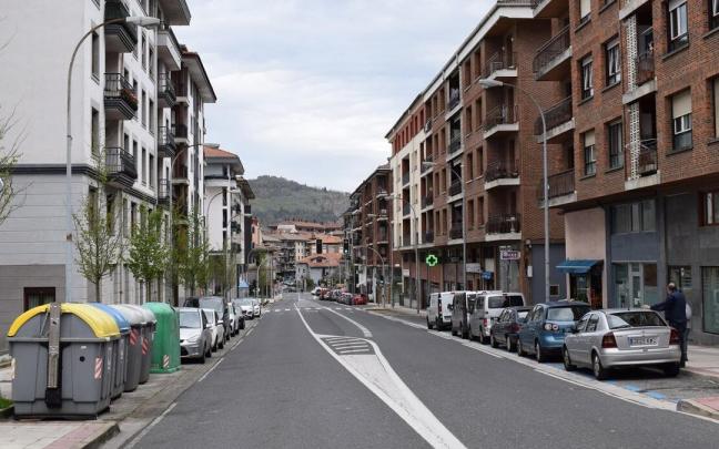 Idiazabal kalea Urnietan