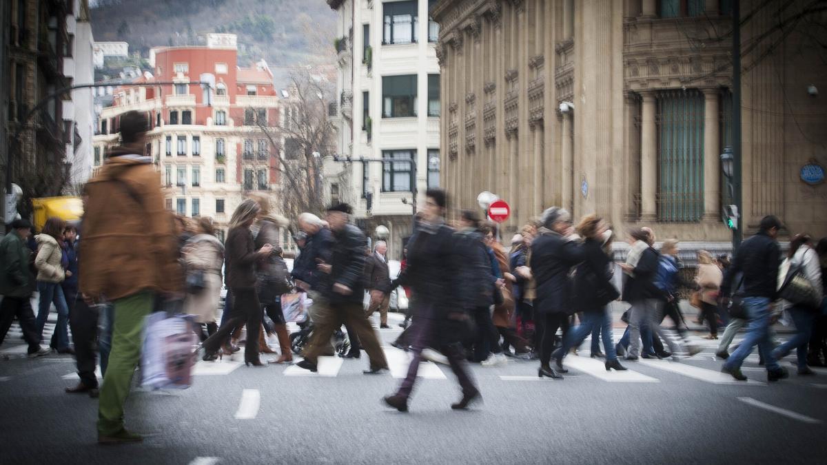 El aumento poblacional se debe a la migración internacional, según el INE.