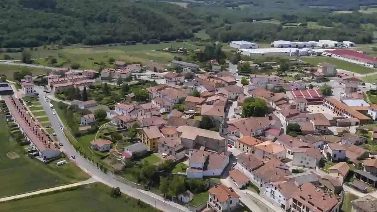 Vista aérea de Arraia-Maeztu en Mendialdea