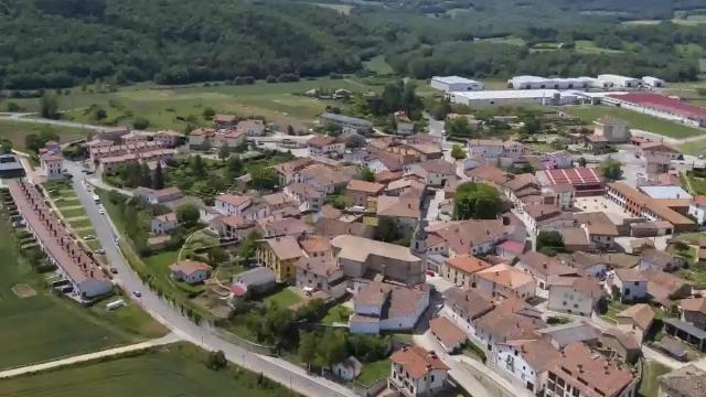 Vista aérea de Arraia-Maeztu en Mendialdea