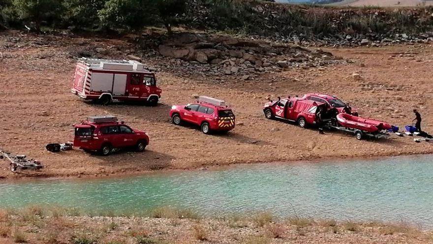 Dispositivo de búsqueda en el pantano de Alloz.