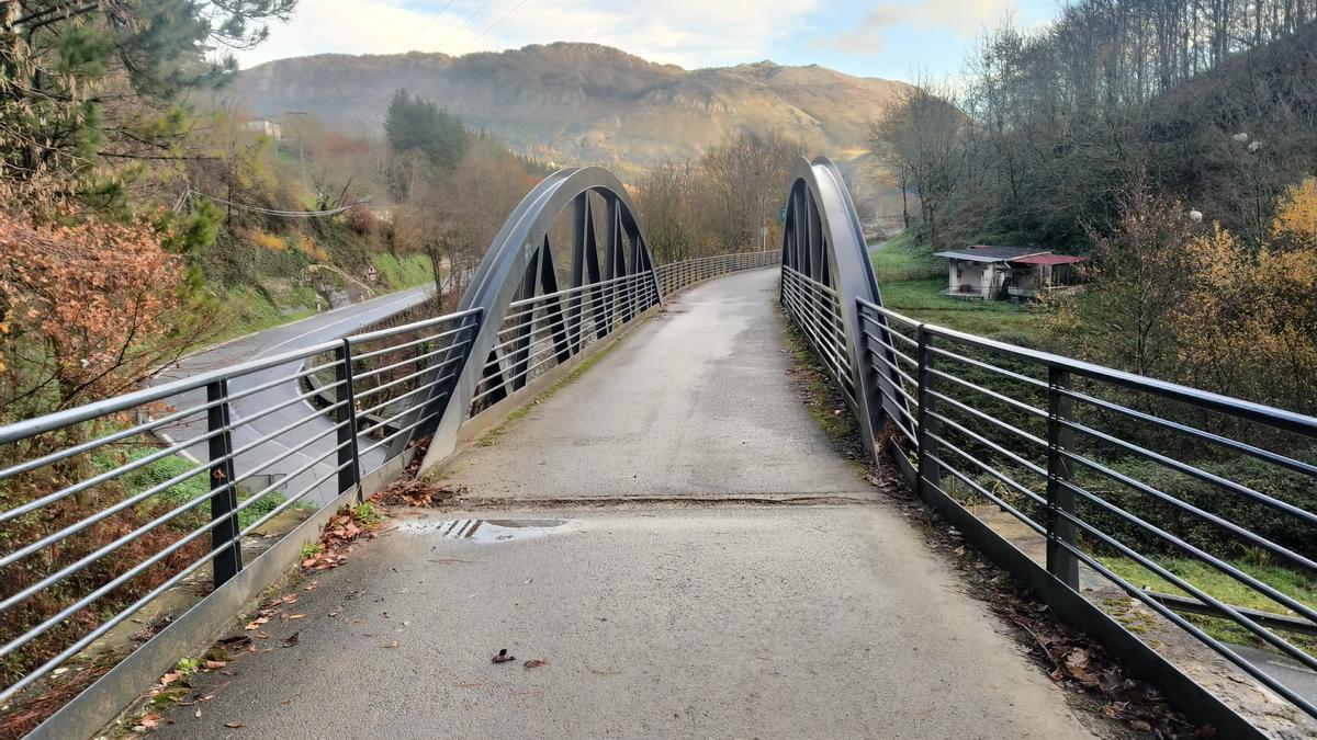 Vista del bidegorri una vez finalizadas las obras de reparación del firme.