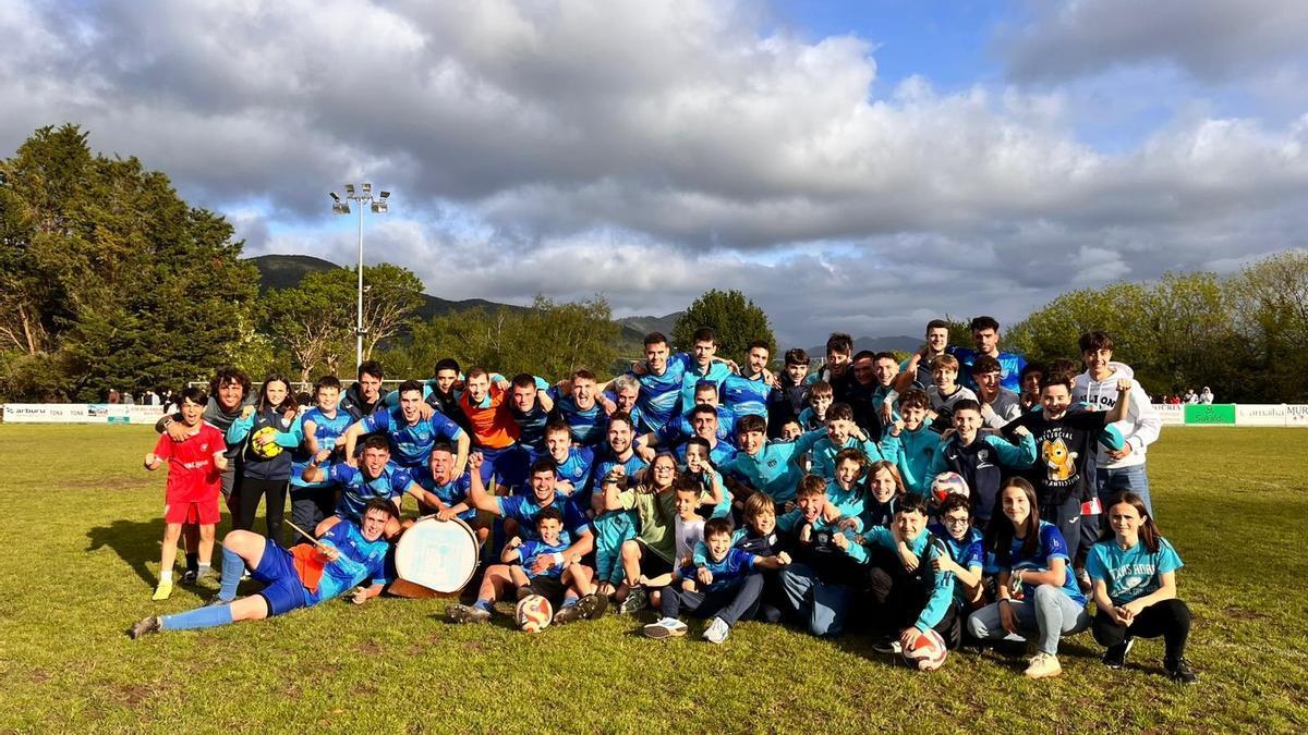 El Ayuntamiento han querido expresar un reconocimiento público a este equipo