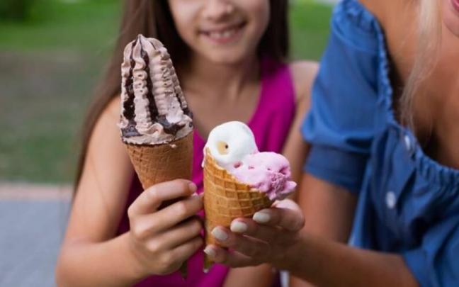 Las meriendas en verano se vuelven más divertidas y refrescantes. / Freepik Las meriendas en verano se vuelven más divertidas y refrescantes.