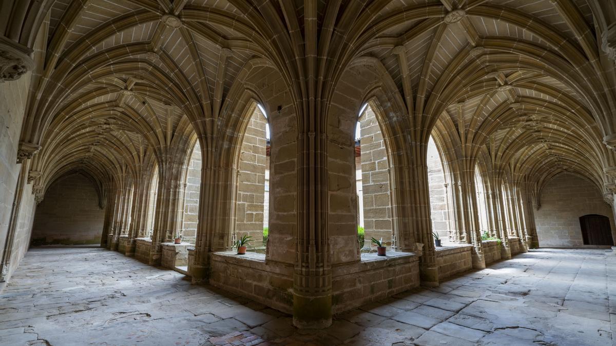 Detalle del claustro del monasterio de Nuestra Señora de la Piedad.