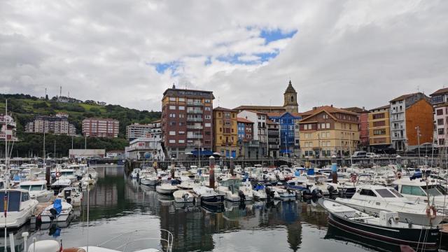Las embarcaciones de mayores dimensiones actualmente ubicadas en Portuzarra se trasladarán al puerto