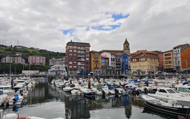 Las embarcaciones de mayores dimensiones actualmente ubicadas en Portuzarra se trasladarán al puerto