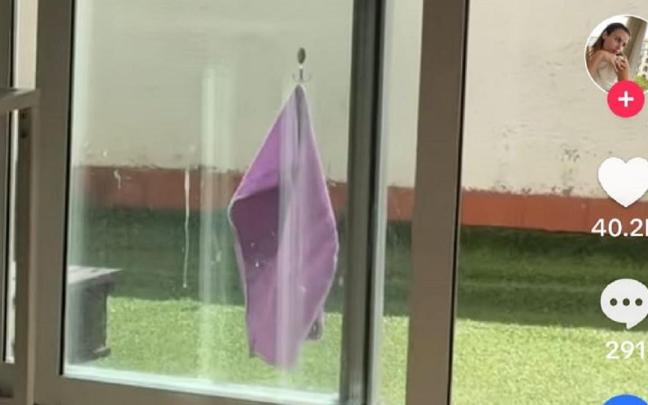 El trapo, 'pescado' por los ancianos.