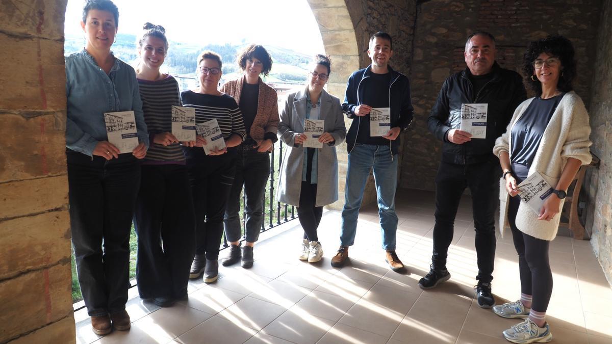 Presentación de la guía de acogida y del ciclo de charlas sobre la diversidad.