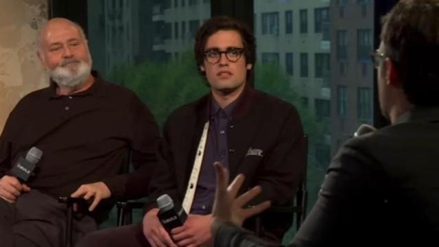 Rob Reiner, junto a su hijo Nick durante una entrevista.