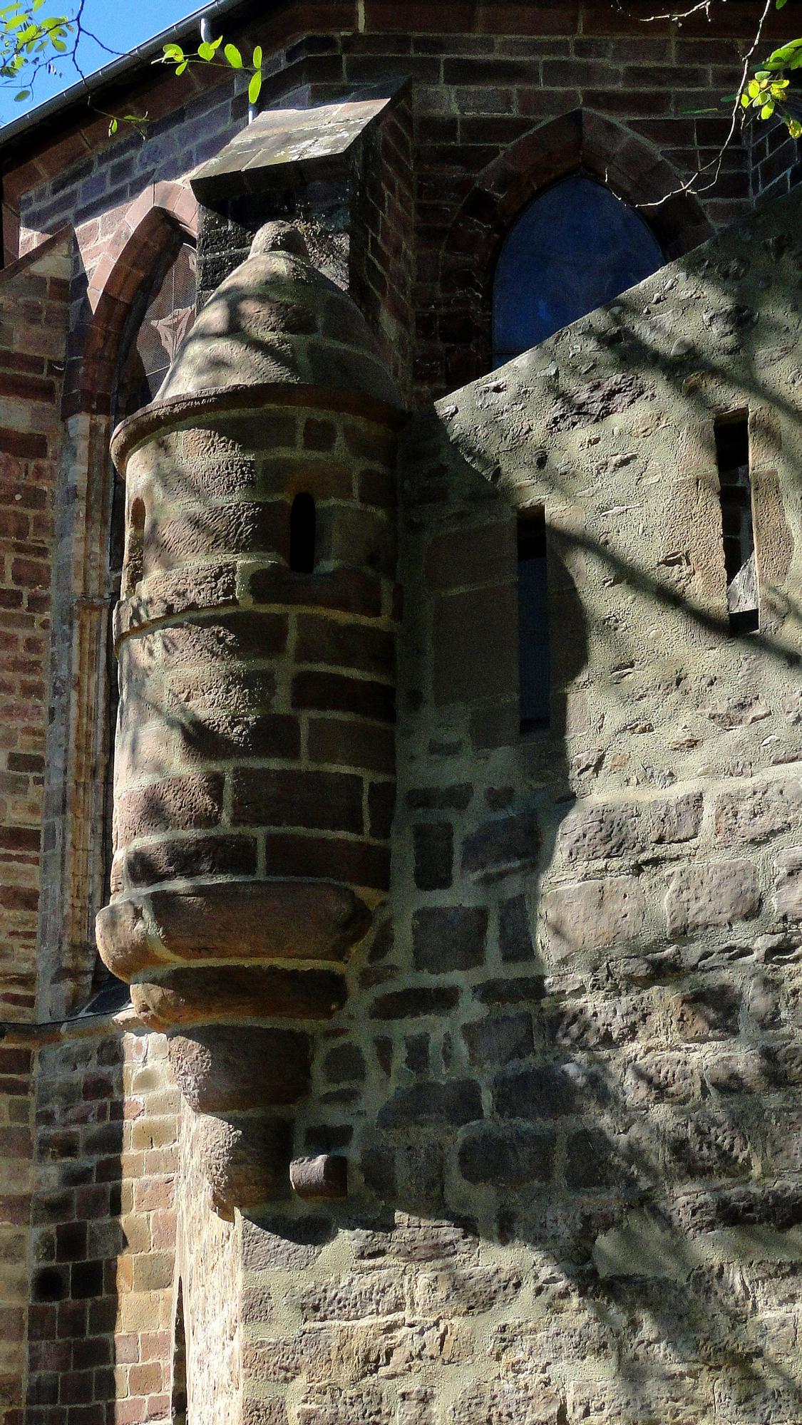 Detallesf en piedra.
