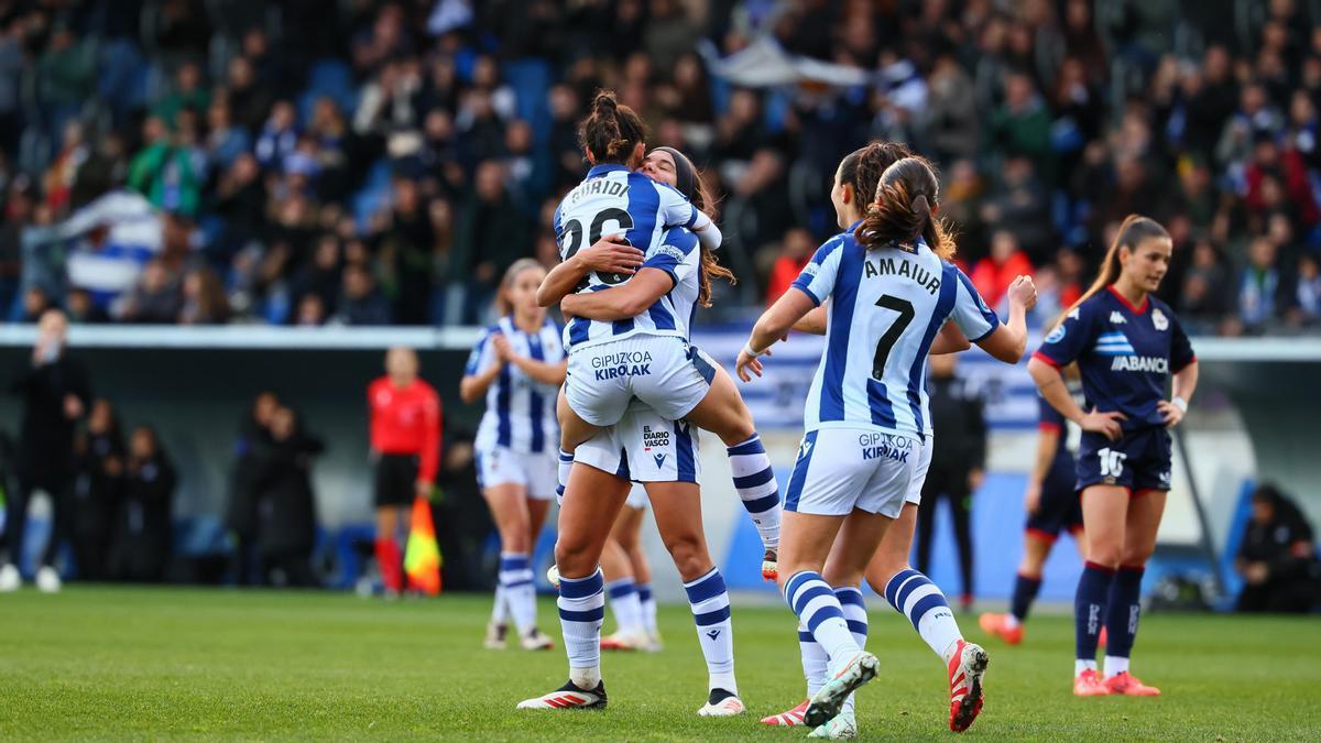 Elene Guridi anotó el primer gol del partido. / N.G.