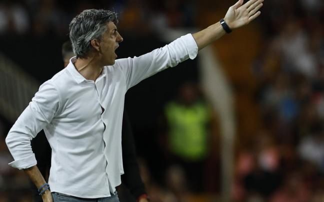 Imanol, durante el partido en Mestalla. / BIEL ALIÑO / EFE