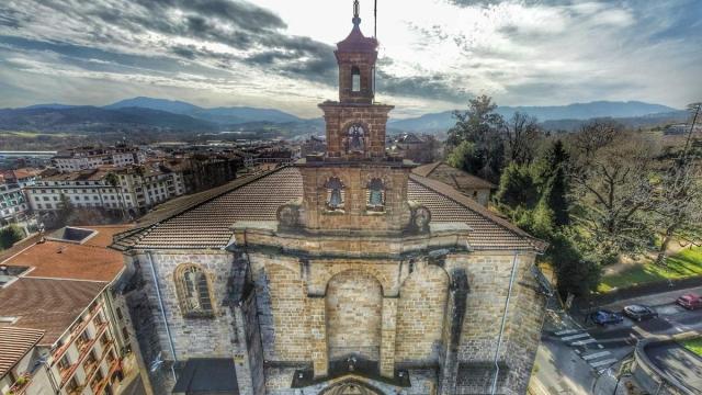 El monumento ha sido testigo directo de los episodios más trascendentales de la historia de Gernika