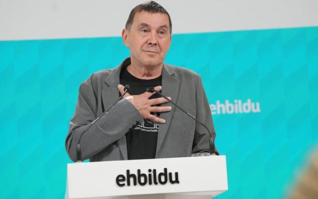 El secretario general de EH Bildu, Arnaldo Otegi, en una rueda de prensa / Europa Press El secretario general de EH Bildu, Arnaldo Otegi, en una rueda de prensa