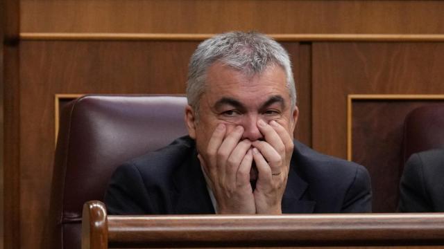 El Supremo ofrece a Santos Cerdán declarar el 25 de junio tras hallar "indicios" en su contra El Supremo ofrece a Santos Cerdán declarar el 25 de junio tras hallar "indicios" en su contra