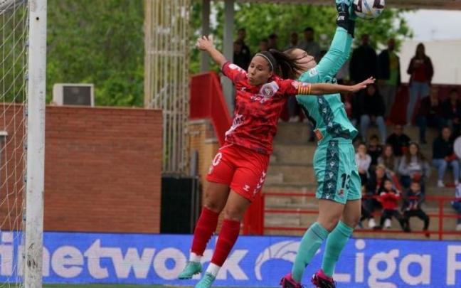 Elene Lete, en el partido ante el Levante Las Planas. / LALIGA