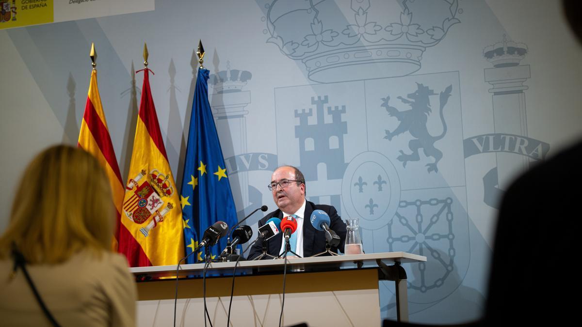 El ministro Miquel Iceta, durante la rueda de prensa ofrecida en Barcelona