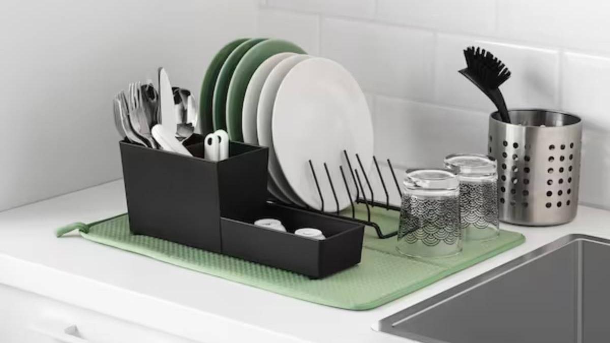 NYSKÖLJD, Alfombrilla escurreplatos de color verde