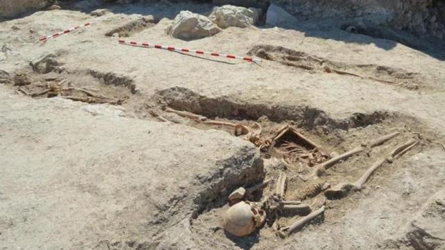 Necrópolis hallada en el Castillo de Bernedo
