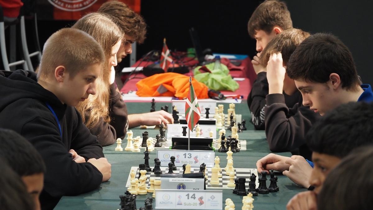 Cerca de dos centenares de ajedrecistas se darán cita en Elkargunea para disputar el Torneo San Andrés