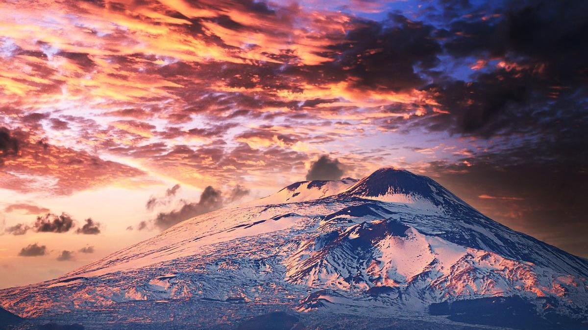 El volcán Etna, en Sicilia, en una imagen de archivo.
