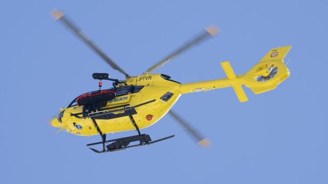 Lindsey Vonn ha tenido que ser trasladada en helicóptero.