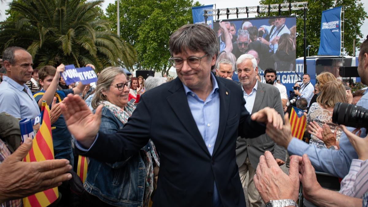 Carles Puigdemont, en el acto central de campaña en Argelès-sur-mer (Francia).