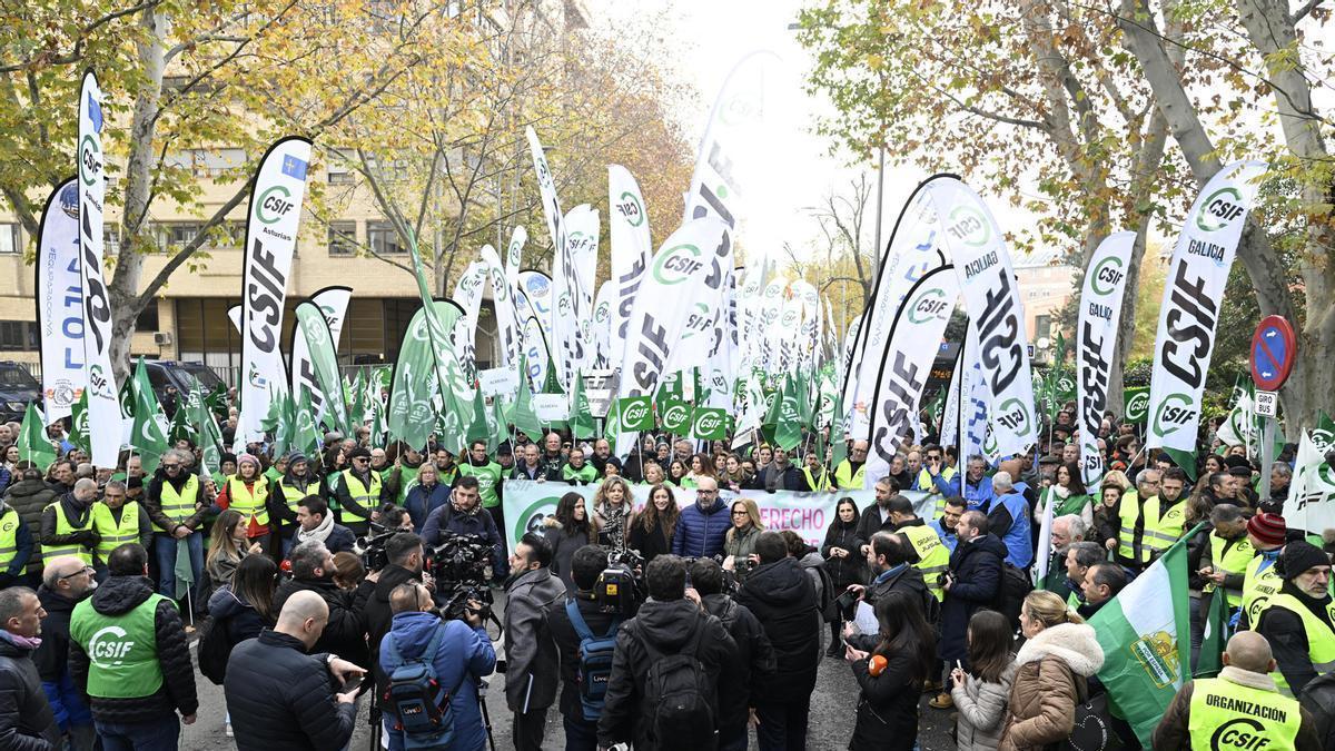 La manifestación de CSIF frente a la Dirección General de Muface en Madrid.