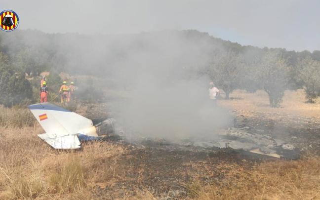 Imagen de la avioneta caída en Requena (Valencia)